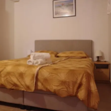 Apartment Apartments Opsenica Barbat *