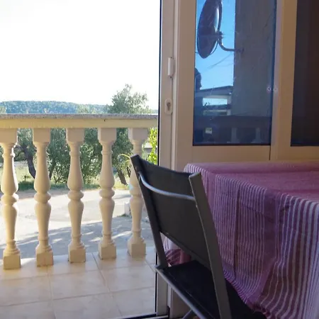 Apartment Apartments Opsenica Barbat