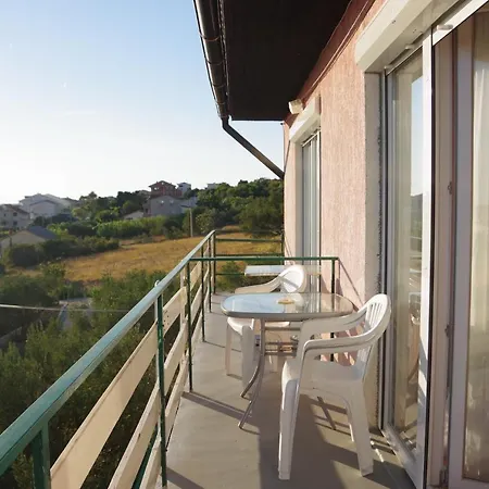 Apartments Opsenica Barbat *