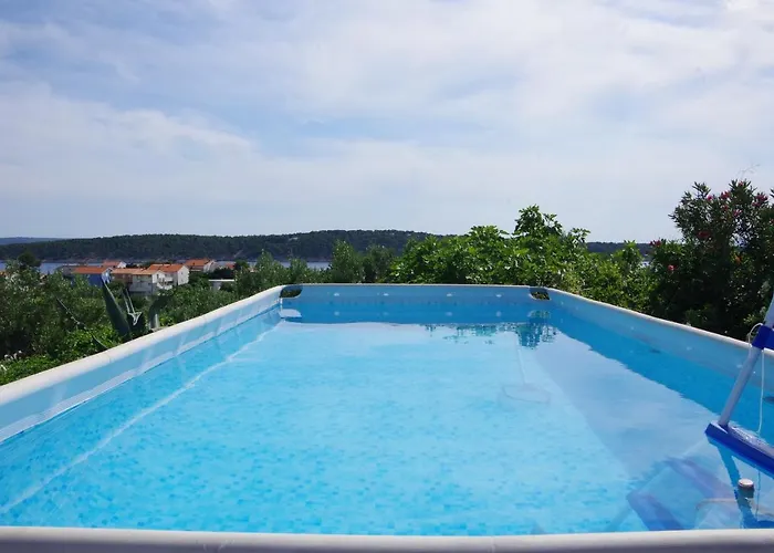 Apartments Opsenica Barbat *