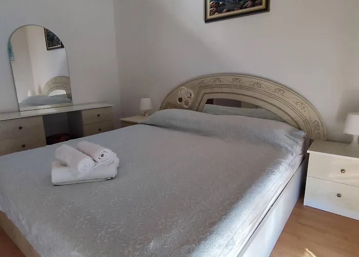 Apartments Opsenica Barbat *